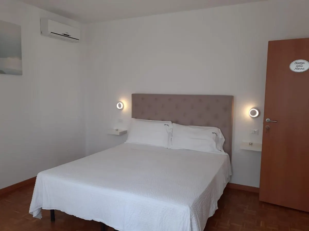 *** Bed & Breakfast B&B Villa Griselda Italy