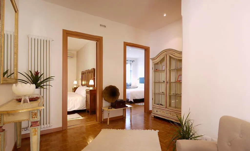 *** Bed & Breakfast B&B Villa Griselda Italy